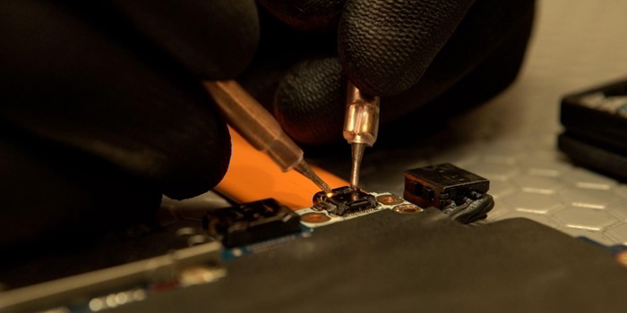 Refurb Process 3 - Testing, Cosmetic Grading, and Technical Improvements